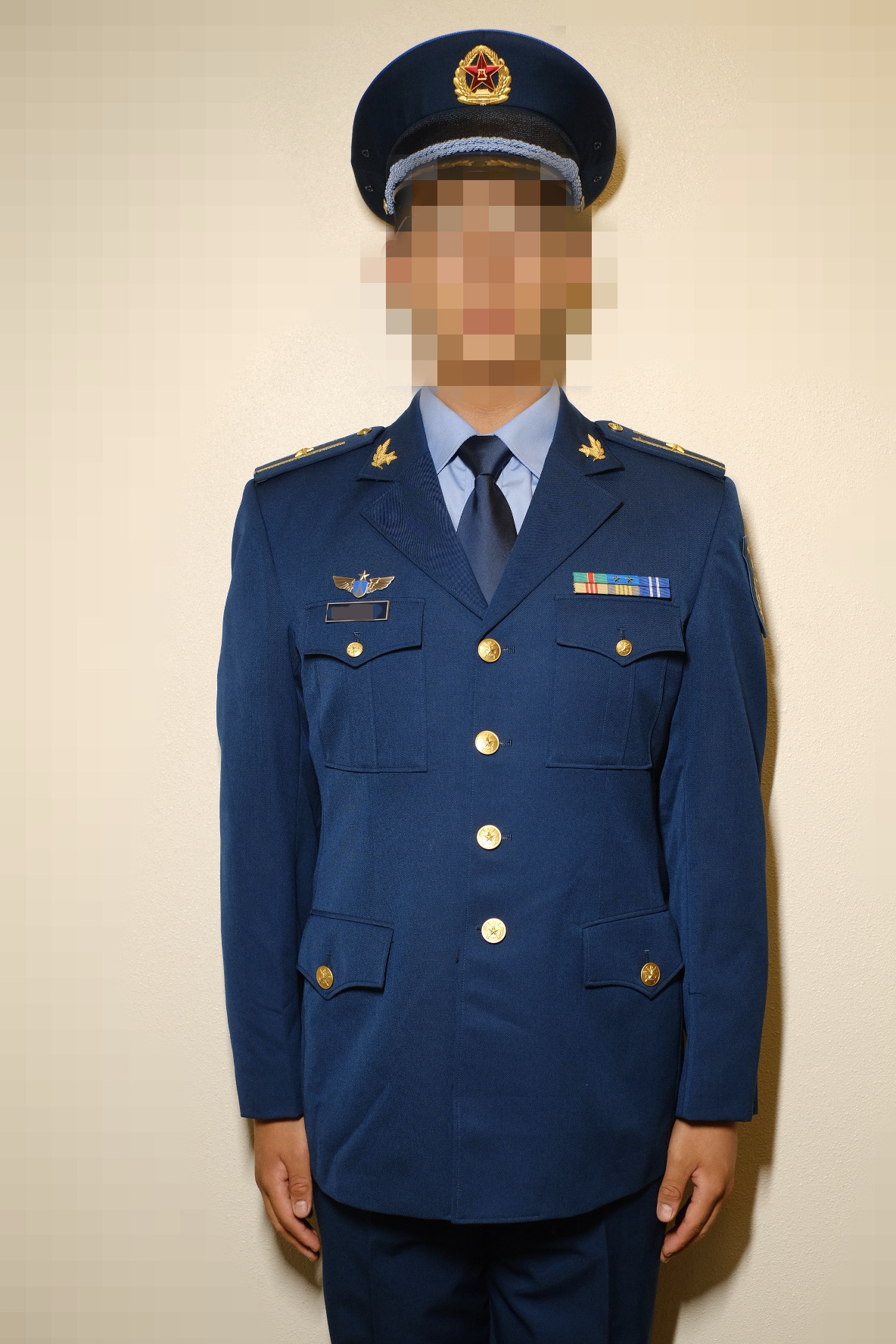 Type 07 contemporary uniform